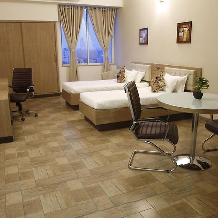 Hotel Genista Inn Ранчи Екстериор снимка