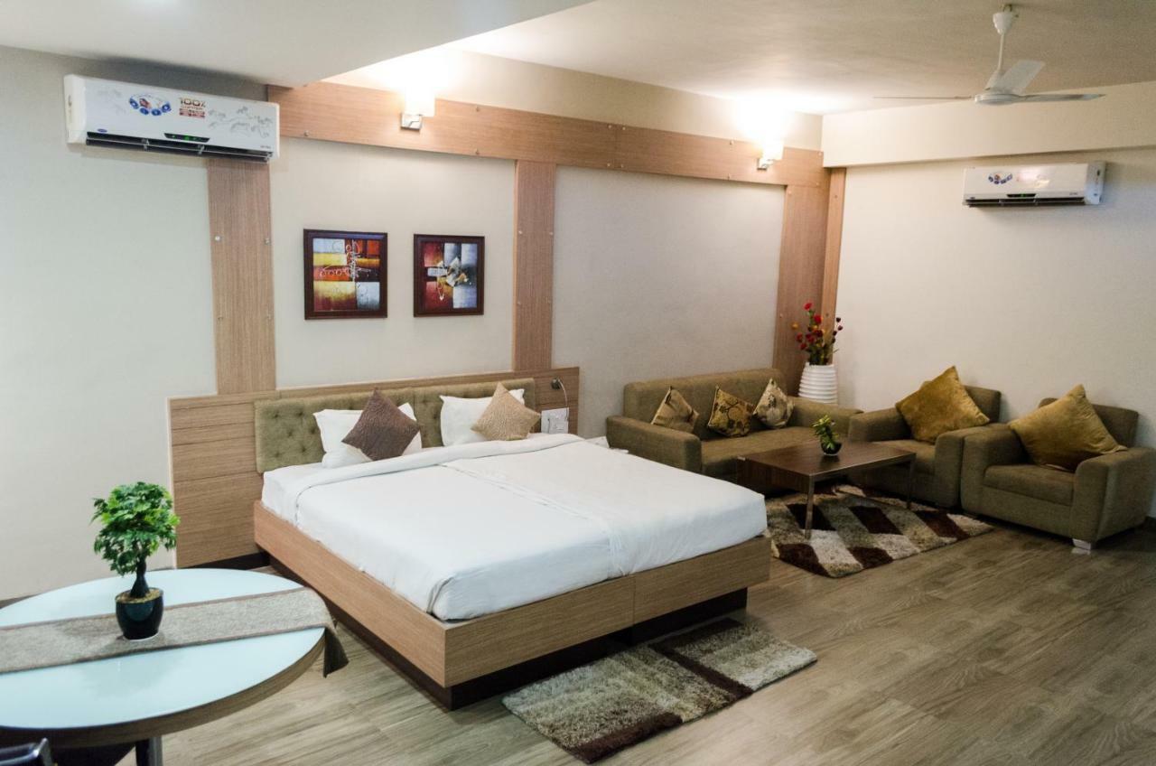 Hotel Genista Inn Ранчи Екстериор снимка